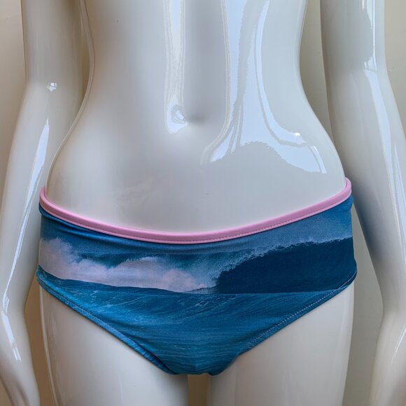 Aaron Chang blue wave reversible navy bikini - Picture 4 of 11